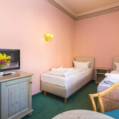 Hotel Sonneneck-2