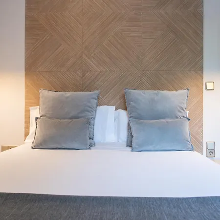 AbraCadabra Suites-2