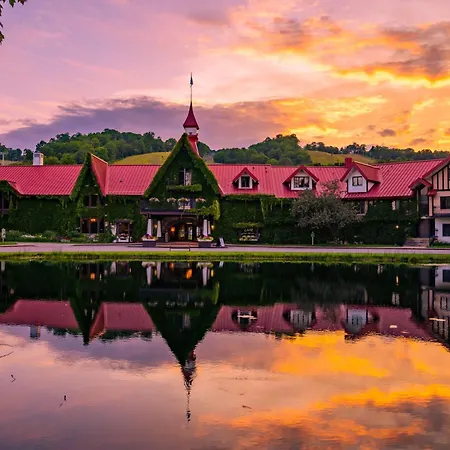 The Highlands At Harbor Springs-2