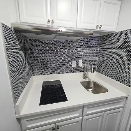 Penn Lodge Hotel & Suites Philadelphia - Bensalem-3