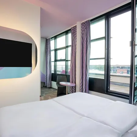 Prize By Radisson, Rostock City-2