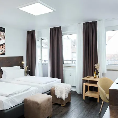 Altstadthotel Arte-2
