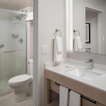 Hyatt Place Fort Lauderdale Cruise Port & Convention Center - Newly Renovated-3