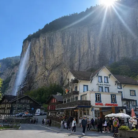 Hotel Restaurant Jungfrau-2