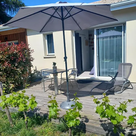 C La Belle Vie-2