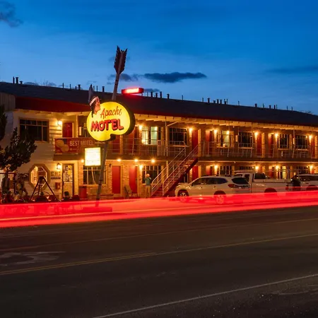 Apache Motel-2