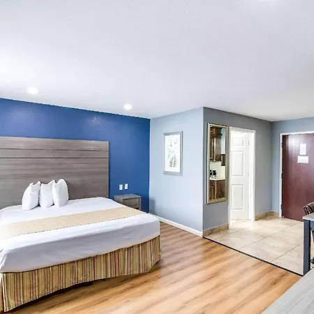 Rodeway Inn & Suites Port Arthur - Groves-2