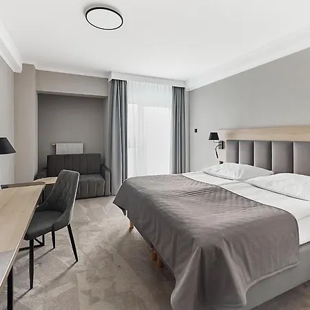 Hotel Aurora Family & Spa-2