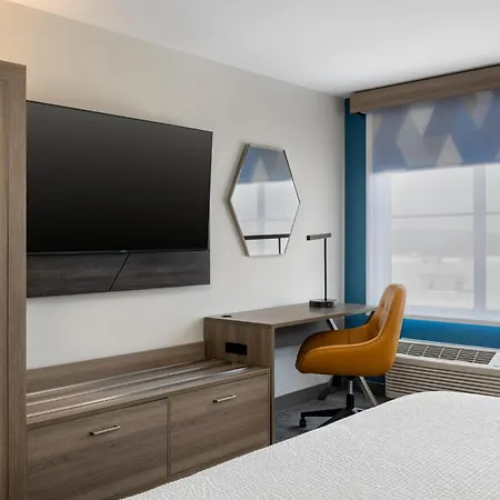 Holiday Inn Express Boston-Milford By Ihg-3