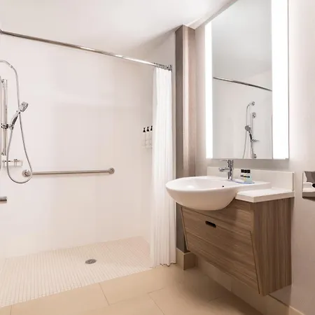 Springhill Suites West Mifflin-3