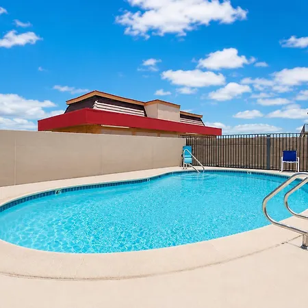 Travelodge By Wyndham Barstow-3
