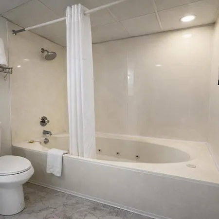 Carriage House Inn-2