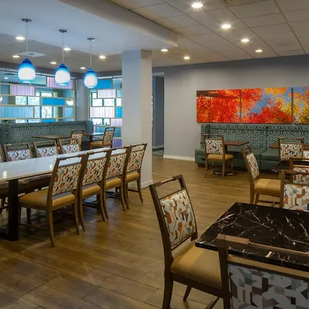 Fairfield Inn & Suites By Marriott Charlotte Uptown-2