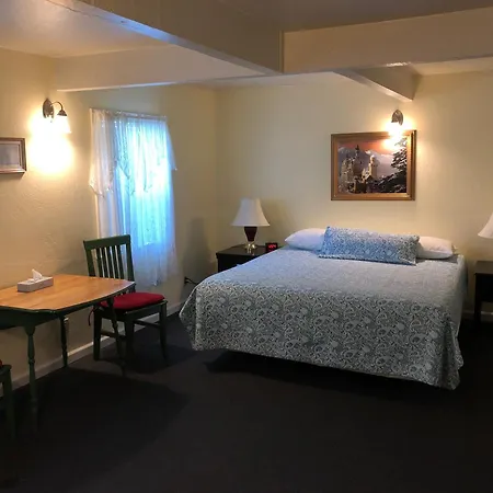 Harbor Inn-2