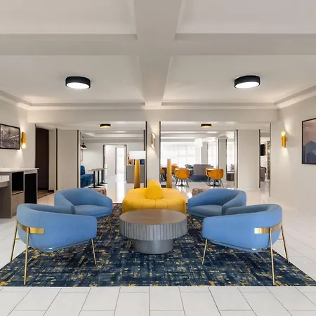 La Quinta Inn & Suites By Wyndham Bessemer-3