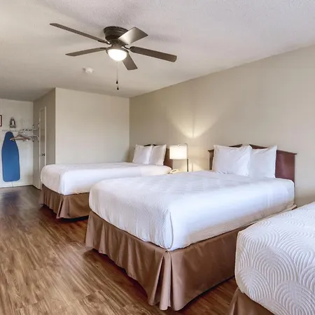Executive Inn & Suites-3