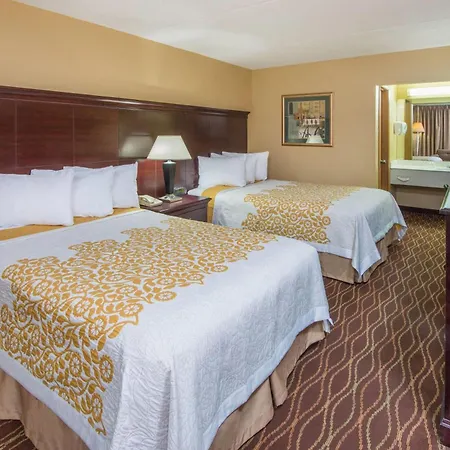 Days Inn By Wyndham Paducah I-24 Exit 4-3