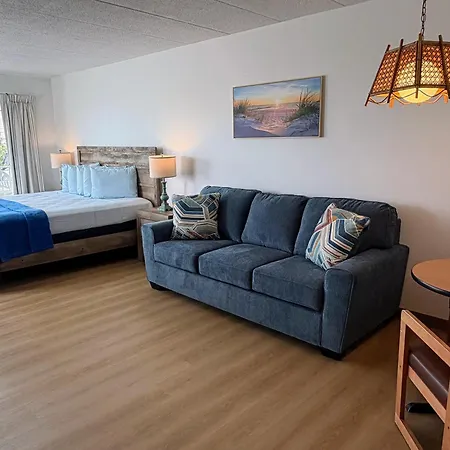 Beachcomber Motel-3