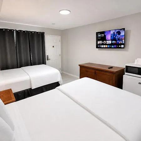 Paradise Inn-3