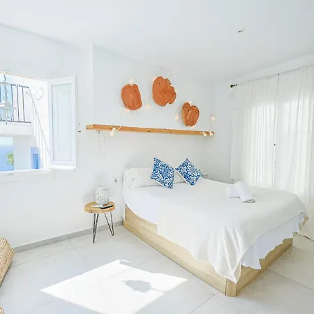 Blancos Rooms Hotel-3