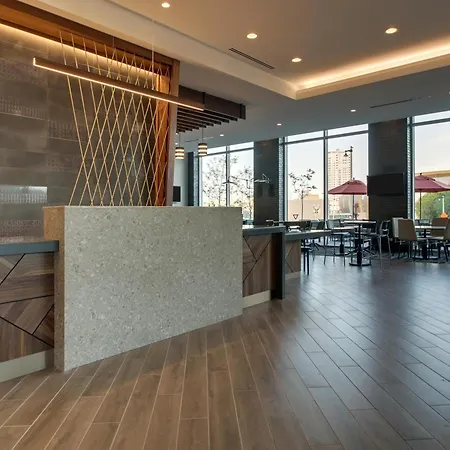 Hyatt Place Milwaukee Downtown-3