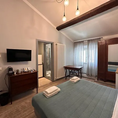 Santo Spirito Venti - Design Rooms In Florence Near Ponte Vecchio & Palazzo Pitti-2