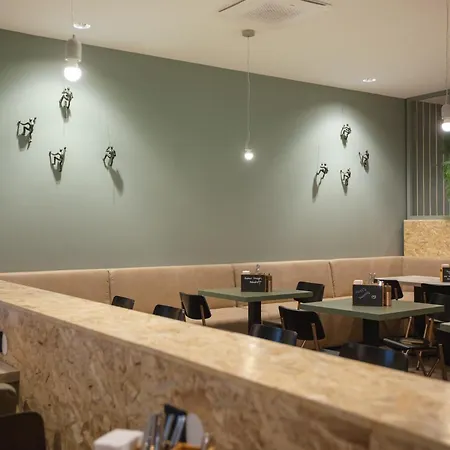Holiday Inn - The Niu, Amity Potsdam By Ihg-3