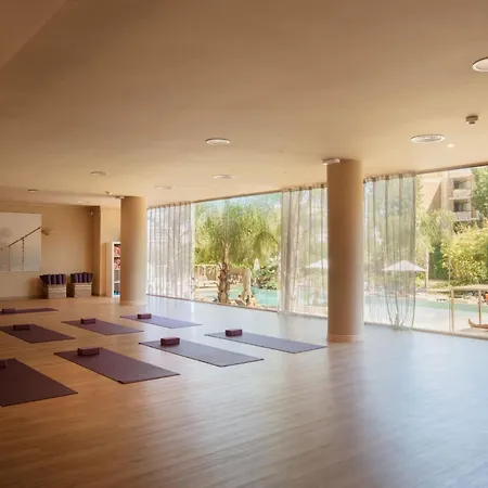 Luna Park Hotel Yoga & Spa-3