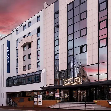 Novotel Paris Suresnes Longchamp-2