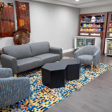 Hampton Inn Huntsville-Madison-2