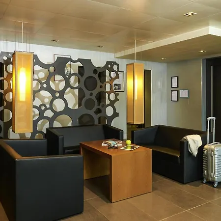 Ibis Zurich Adliswil-3