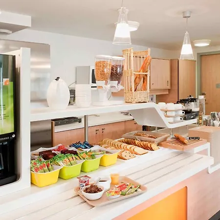 Ibis Budget Istres Trigance-2