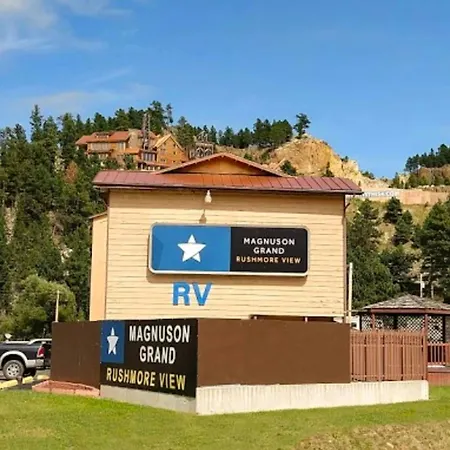 Magnuson Grand Rushmore View-3