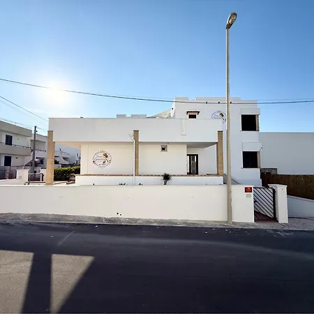 Donna Ginevra Rooms - A soli 300m dalla Spiaggia-2