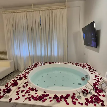 Eveline 2 - Piscina Privata O Jacuzzi-3
