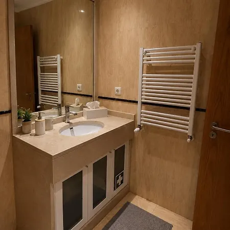 Cosy Room With Bathroom And Private Access-2