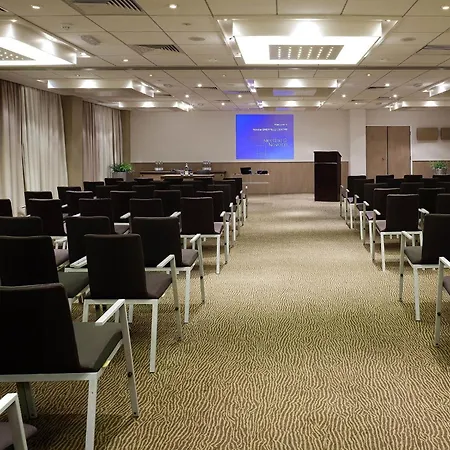 Novotel Sheffield Centre-2