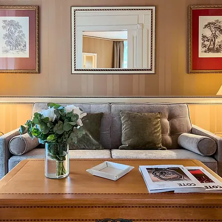 Carlton Lausanne Boutique Hôtel-3