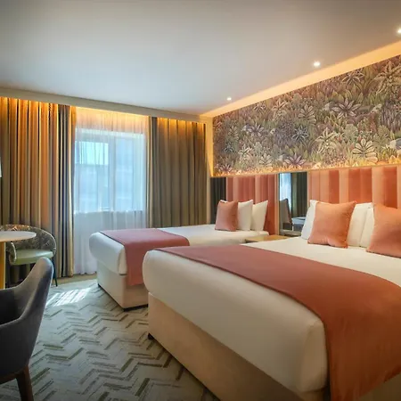 Hyde Hotel-2