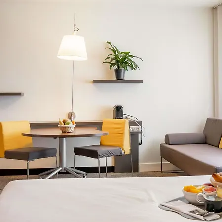 Novotel Suites Cannes Centre-2