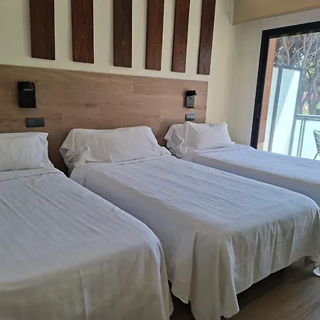 Hotel 153-3