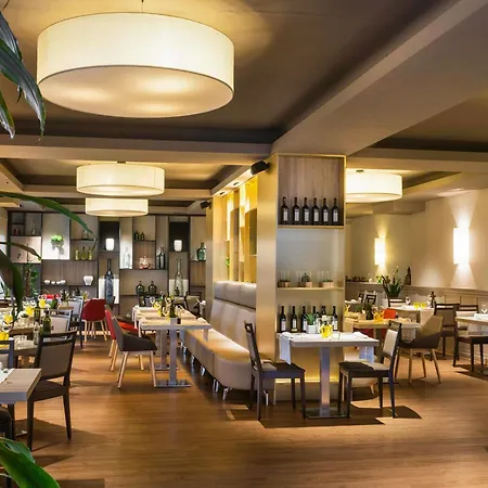 Ibis Styles Figueres Ronda-3