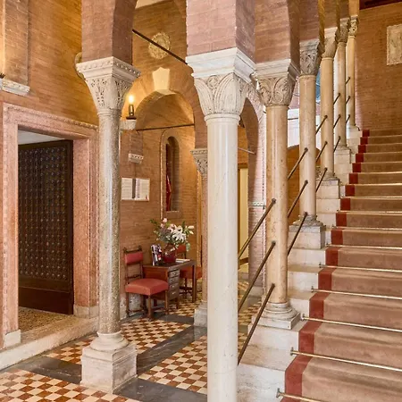 Hotel Palazzo Stern-3
