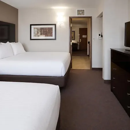Holiday Inn Express & Suites Bloomington West By Ihg-3