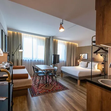 Novotel Suites Nice Airport-3