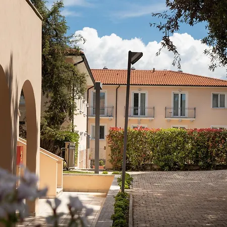 Bolgheri Marina Resort-2
