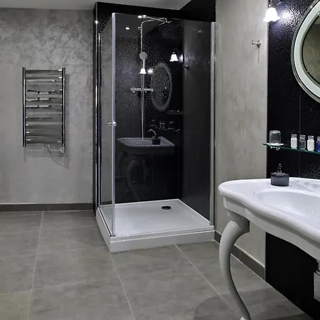 Hôtel Demeure Loredana-3