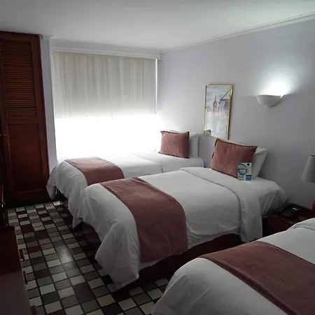 Hotel Bahia Cartagena-3