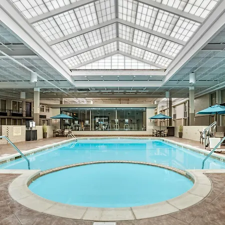 Best Western Plus Kingston Hotel And Conference Center-2