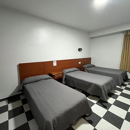Hostal Blumen-3